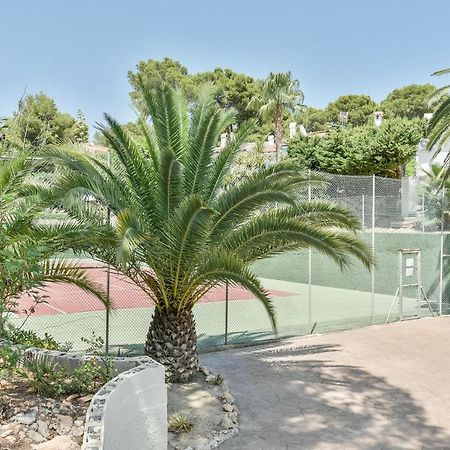 Modern Stylish Bungalow In モライラ エクステリア 写真